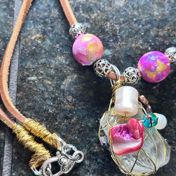 Handmade beach glass pendant embellished wire wrapped and beaded on leather cord - Picture 16 of 16